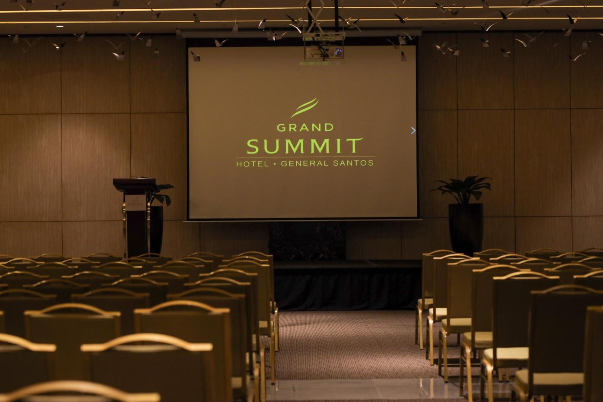 Grand Summit Hotel General Santos General Santos City Eksteriør bilde