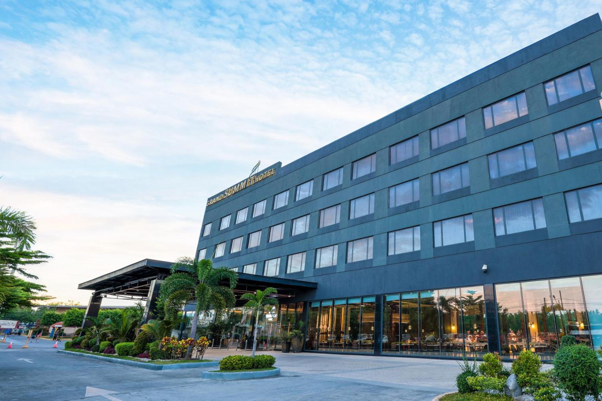 Grand Summit Hotel General Santos General Santos City Eksteriør bilde